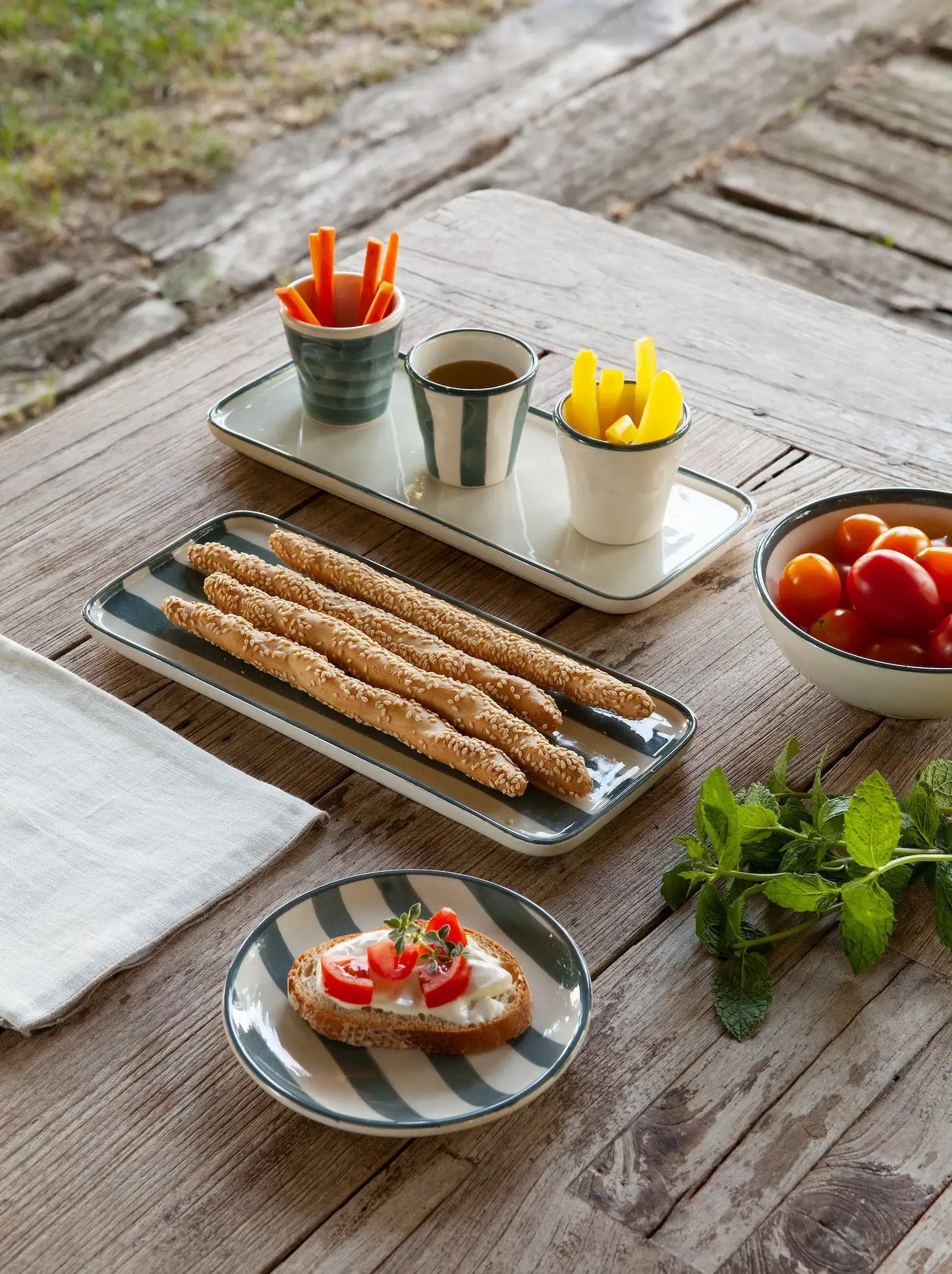 Zafferano America - Lido Dessert Plate: Gray