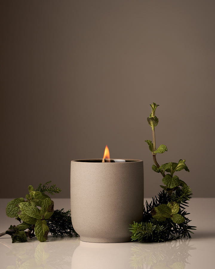Homecourt - Candle