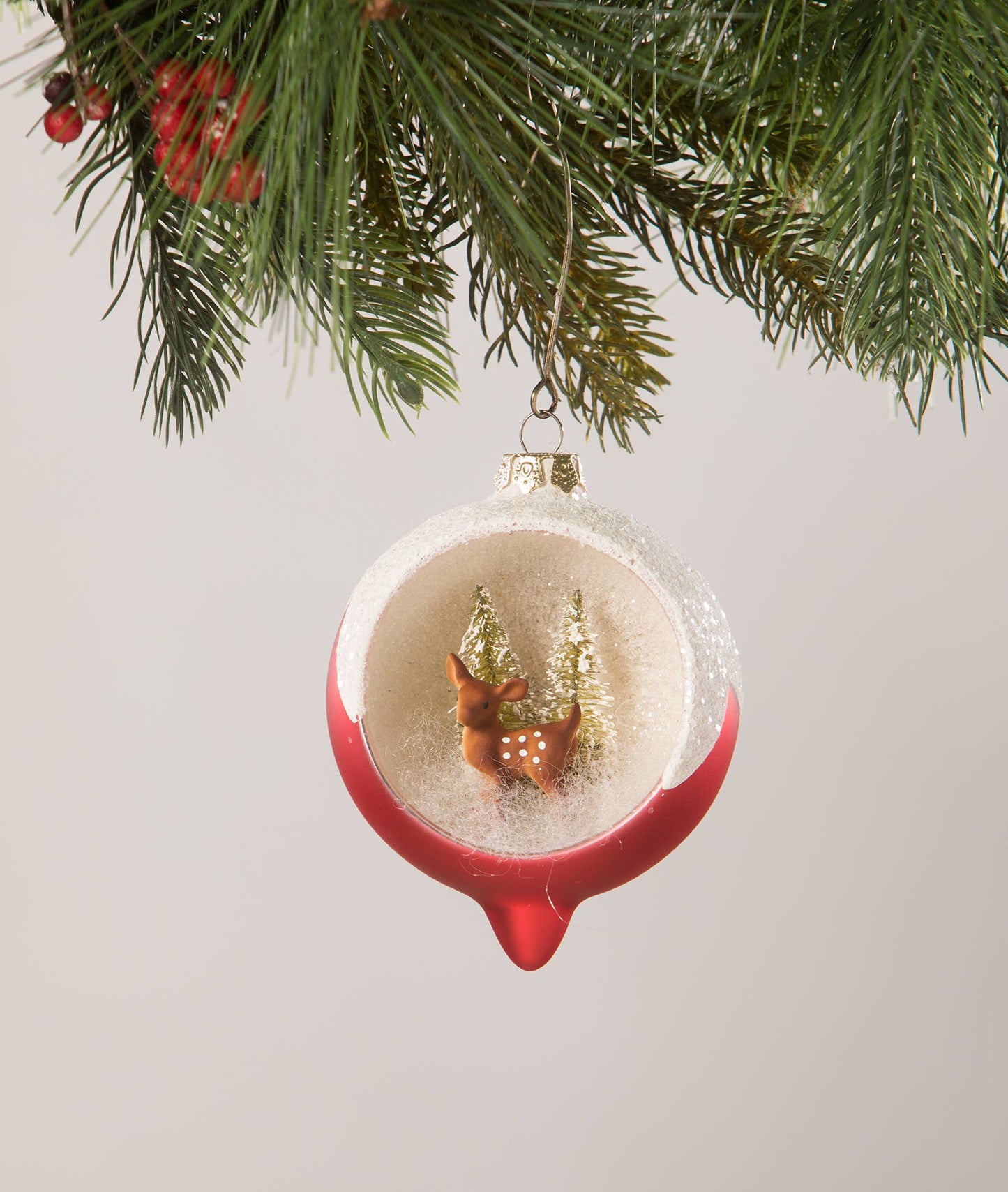 Bethany Lowe Designs - Retro Deer Indent Ornament