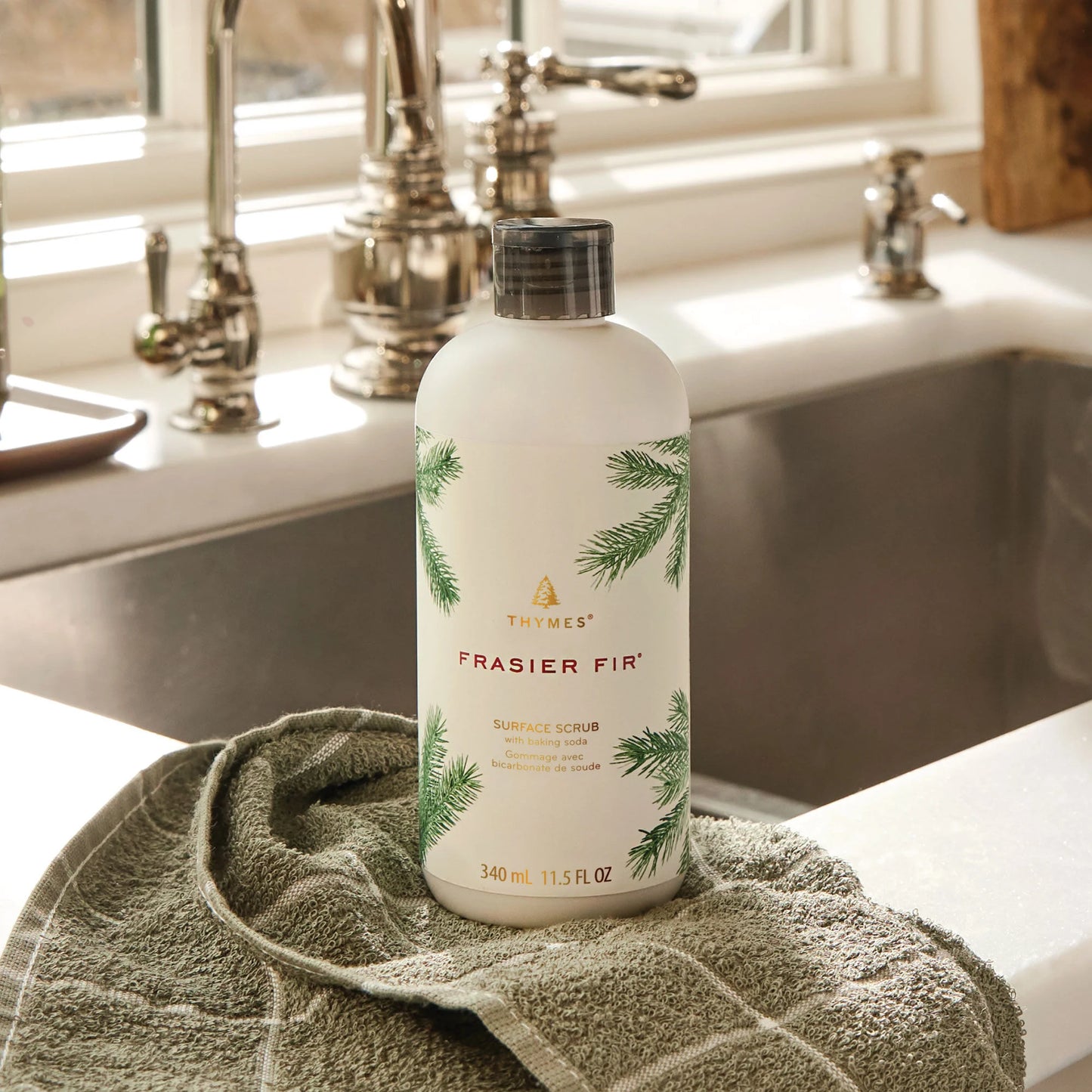 THYMES - Frasier Fir Surface Scrub - 11.5 FL OZ / 340 ML