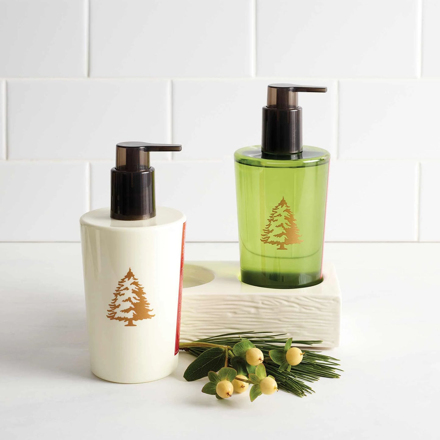 THYMES - Frasier Fir Sink Set with Ceramic Caddy